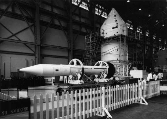 [Apollo models at KSC]