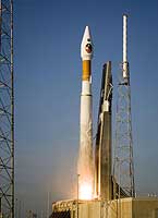 Mars Reconnaissance Orbiter (MRO) Lifts Off